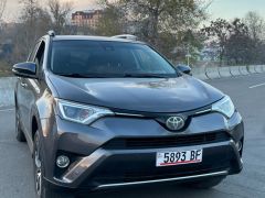 Сүрөт унаа Toyota RAV4