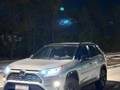 Photo of the vehicle Toyota RAV4