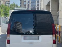 Photo of the vehicle Hyundai Staria