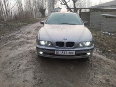 Photo of the vehicle BMW 5 Series