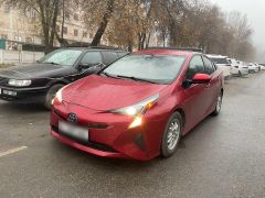 Фото авто Toyota Prius