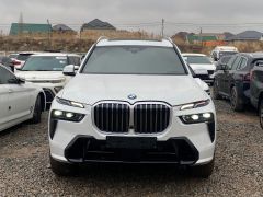 Фото авто BMW X7