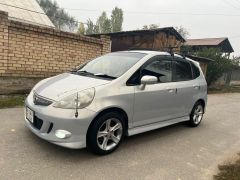 Фото авто Honda Fit