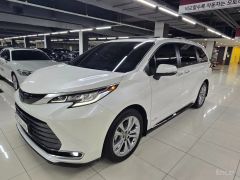 Сүрөт унаа Toyota Sienna