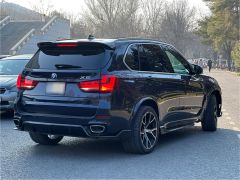 Photo of the vehicle BMW X5