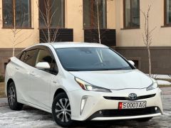 Фото авто Toyota Prius