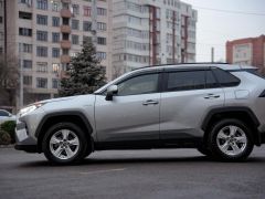 Photo of the vehicle Toyota RAV4