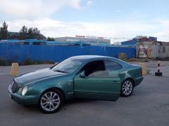 Сүрөт унаа Mercedes-Benz CLK-Класс