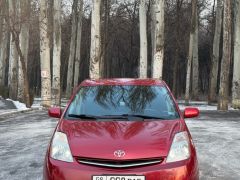 Фото авто Toyota Prius