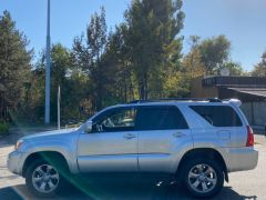 Photo of the vehicle Toyota 4Runner