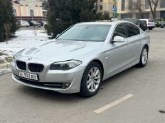 Photo of the vehicle BMW 5 Series