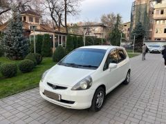 Фото авто Honda Fit