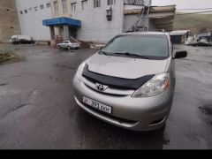 Сүрөт унаа Toyota Sienna