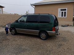 Фото авто Nissan Serena