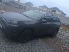 Сүрөт унаа Toyota RAV4