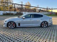 Сүрөт унаа Kia Stinger