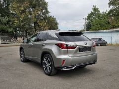 Photo of the vehicle Lexus RX