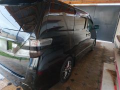 Фото авто Toyota Vellfire