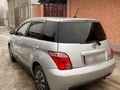 Сүрөт унаа Toyota Ist