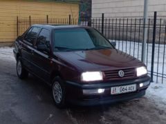 Фото авто Volkswagen Vento