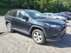 Photo of the vehicle Toyota RAV4