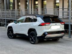 Сүрөт унаа Toyota RAV4