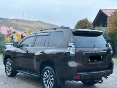 Сүрөт унаа Toyota Land Cruiser Prado