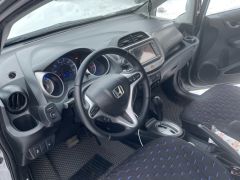 Фото авто Honda Fit