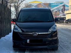 Фото авто Honda Stepwgn