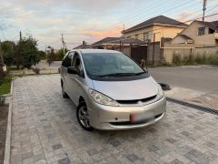 Photo of the vehicle Toyota Estima