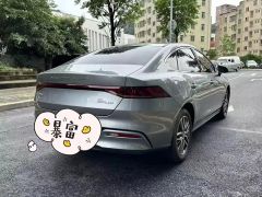 Сүрөт унаа BYD Qin