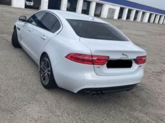 Photo of the vehicle Jaguar XE