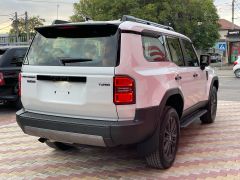 Сүрөт унаа Toyota Land Cruiser Prado