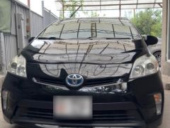 Фото авто Toyota Prius