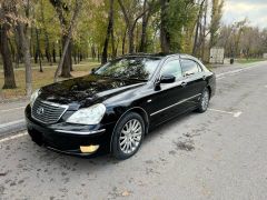 Фото авто Toyota Crown Majesta