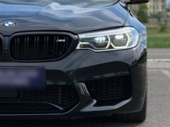 Фото авто BMW M5