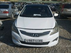 Сүрөт унаа Hyundai Solaris