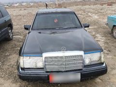 Photo of the vehicle Mercedes-Benz W124