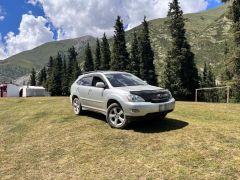 Photo of the vehicle Lexus RX