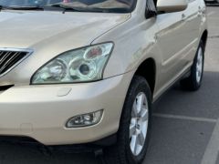 Photo of the vehicle Lexus RX