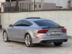 Photo of the vehicle Audi S7