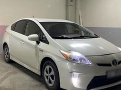 Фото авто Toyota Prius