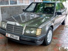 Фото авто Mercedes-Benz W124