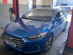 Сүрөт унаа Hyundai Elantra