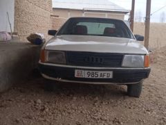 Photo of the vehicle Audi 100