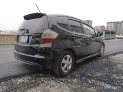 Фото авто Honda Fit