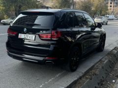 Photo of the vehicle BMW X5