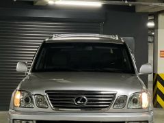 Photo of the vehicle Lexus LX