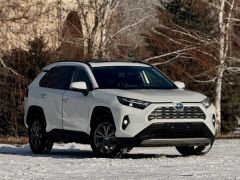 Сүрөт унаа Toyota RAV4