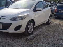 Сүрөт унаа Mazda 2